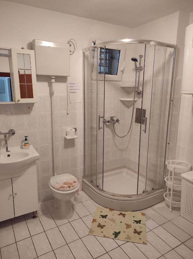 Apartments Rendulic Малинска Экстерьер фото